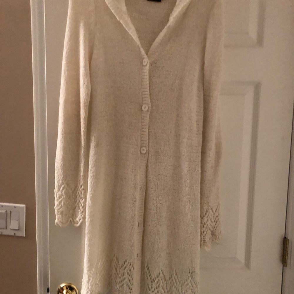 Ladies long sweater with hood